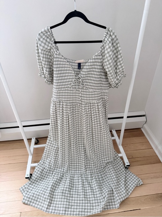 Universal Thread Dresses & Skirts - Universal Thread Green and White Gingham Maxi Dress